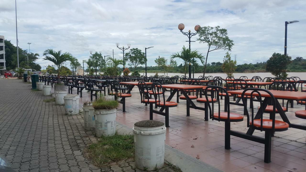 Prestige Pelangi Riverside'S Home 코타바하루 외부 사진